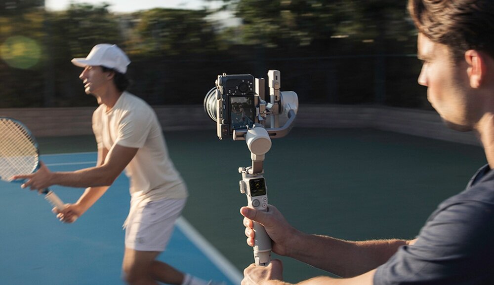 Gimbal DJI RS 4 Mini nagrywanie tenisa