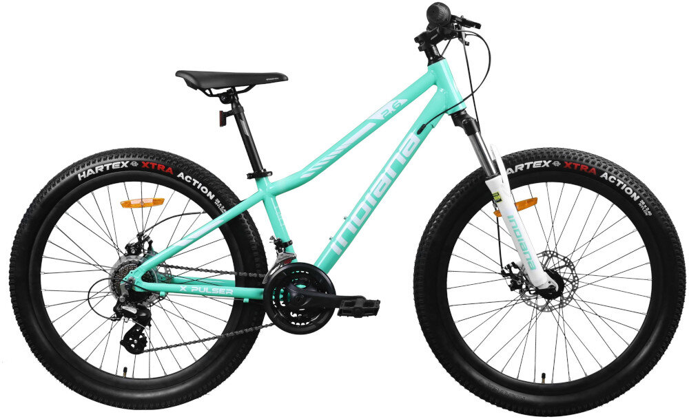 Rower młodzieżowy w kolorze miętowo-białym z napisem \'indiana\' na ramie. Opony mają widoczny napis \'HARTEX XTRA ACTION\'.