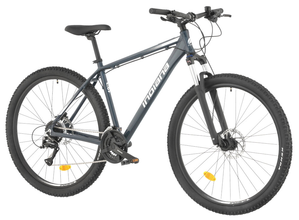 Rower górski MTB INDIANA X-Pulser 2.9 M17 29 cali męski Grafitowo-srebrny rower na białym tle widoczny od przodu po skosie góral pojazd dla sportowców do jazdy wyczynowej uniwersalny dla amatorów zwrotny łatwo wchodzi w zakręty do jazdy w mieście za miastem w lesie na górskim szlaku w błocie nie za głębokim piachu