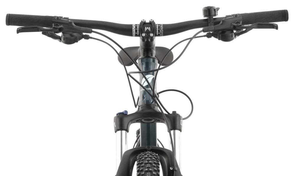 Rower górski MTB INDIANA X-Pulser 2.9 M17 29 cali męski Grafitowo-srebrny zbliżenie na kierownicę kierownica widoczna od przodu aluminiowa kierownica marki MAGIX typu A-6012 aluminiowy wspornik MAGIX typu A6938 Ahead lekkość trwałość manetki pokryte antypoślizgowym materiałem pewny chwyt