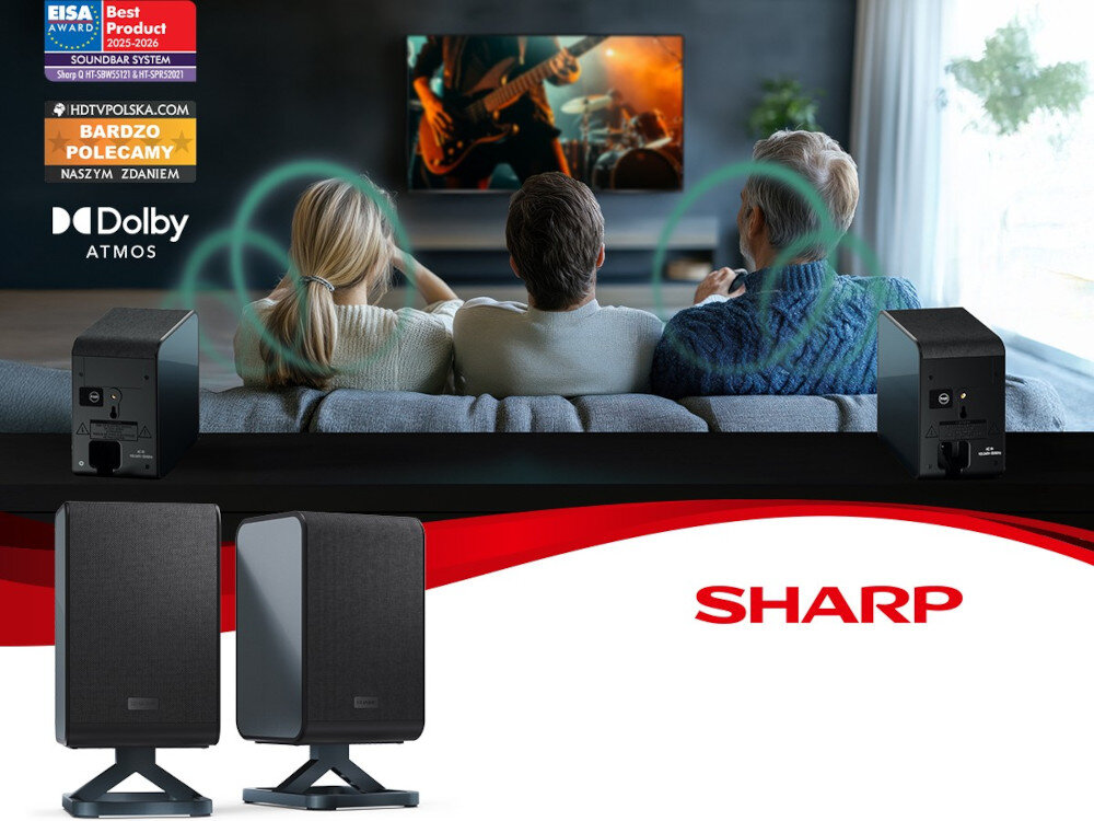 Kolumny głośnikowe SHARP HT-SPR52021 dźwięk przestrzenny design efekt kinowy, osoby siedzące na kanapie oglądające film, głośniki stojące za kanapą