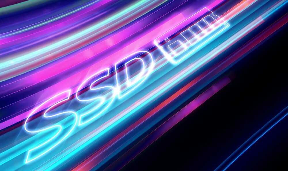 Neonowy znak z napisem SSD w jasnych kolorach na ciemnym tle. dysk SSDPCIe 4.0