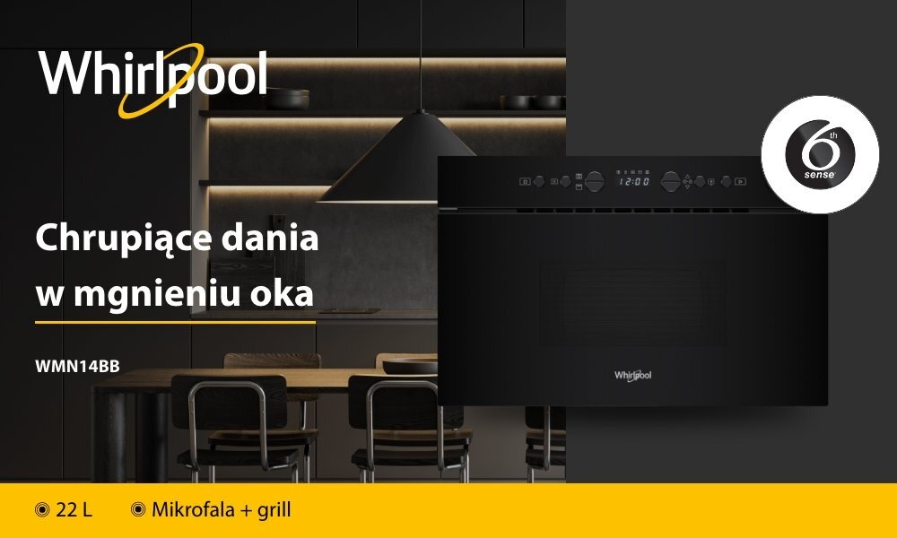 Obraz przedstawia czarną kuchenkę mikrofalową z logo Whirlpool, umieszczoną na tle nowoczesnej kuchni. Na obrazie widnieje tekst: \'Chrupiące dania w mgnieniu oka\', \'WMN14BB\', \'22 L\', \'Mikrofala + grill\', oraz symbol \'6th sense\'.