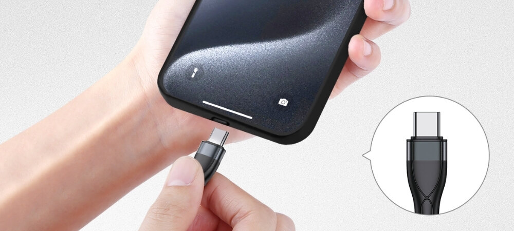 Kabel 4SMARTS USB-C/A 4w2 1.2m
końcówka kabla obok portu ładowania smartfona smukłe końcówki porty urządzeń ładowanie