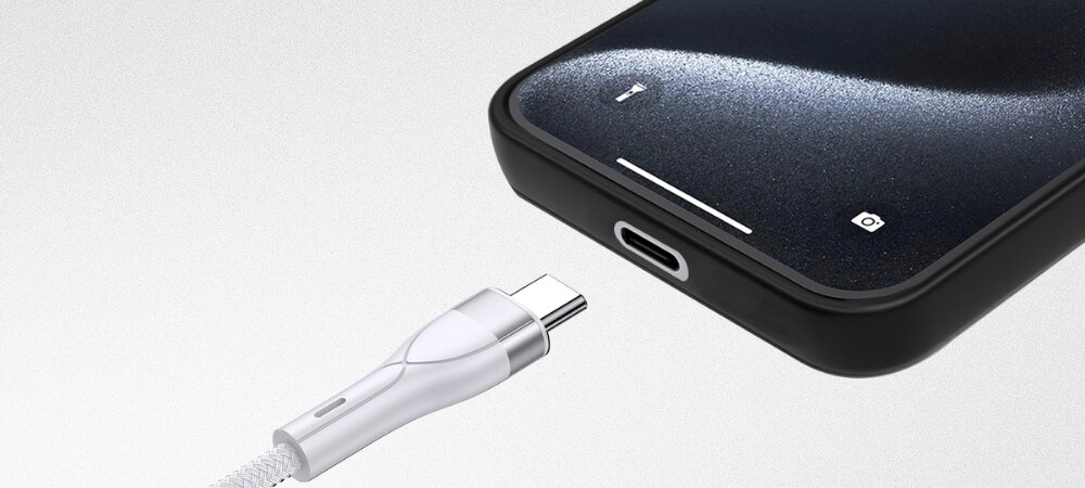 Kabel 4SMARTS USB-C/A 4w2 1.2m
końcówka kabla obok smartfona usb-c lightning microusb smartfony tablety wtyczki złącza ładowarki powerbanki