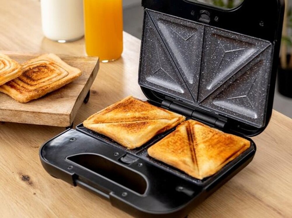 Opiekacz do kanapek CECOTEC Rock-nToast Combo wymienne płyty, dopasowanie sprzętu, chłodny ucwyt, większe bezpieczeństwo