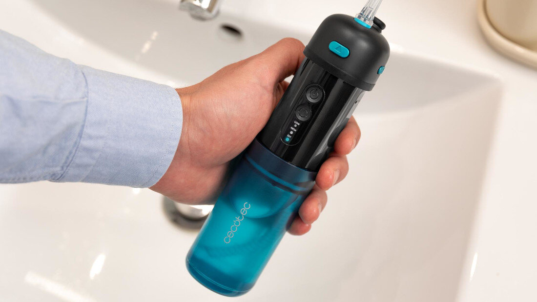 Irygator CECOTEC ToothCare Jet Splash Dopasowany do różnych potrzeb Trzy tryby pracy personalizacja osiem poziomów mocy dopasowanie siły strumienia wody preferencje
