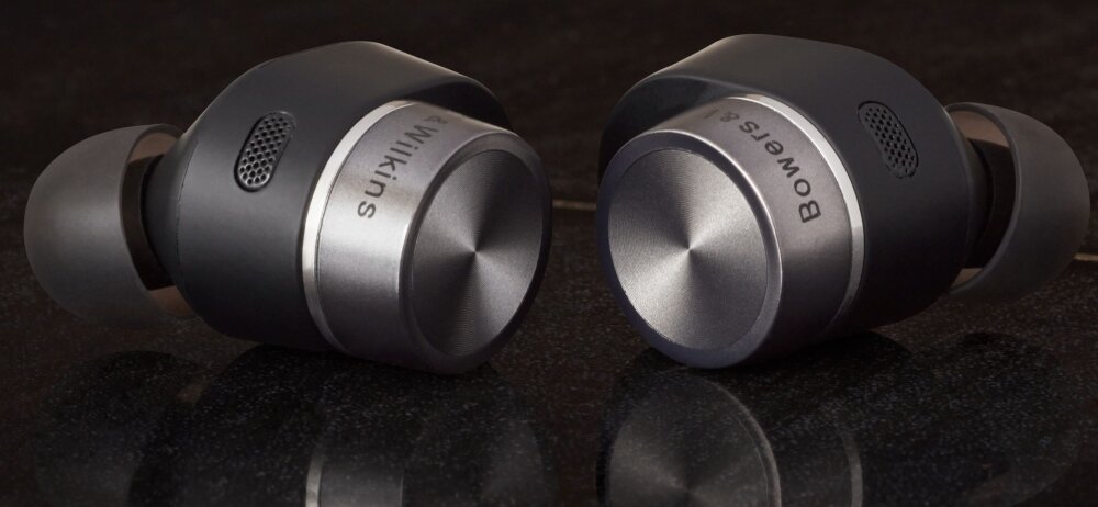 Słuchawki dokanałowe BOWERS & WILKINS PI7 S2 brzmienie przetworniki kompakt kodeki bluetooth realizm rozwiązania techniczne przetworniki anc retransmisja dźwięku szybkie ładowanie komfort obsługa