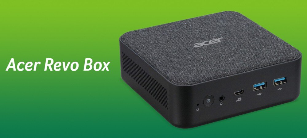 Komputer ACER Revo Box RB102-13U Biały mini komputer o kwadratowej obudowie z zaokrąglonymi krawędziami ustawiony na zielonym tle z napisem 'Acer Revo Box' po lewej stronie, opis