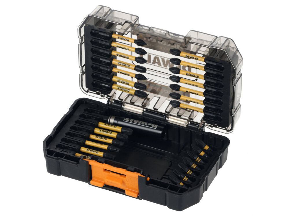 Zestaw bitów DEWALT McLaren DT70902T-QZ 28 szt. zestaw na białym tle widoczny od przodu pod skosem w zestawie udarowa głowica kątowa, magnetyczny uchwyt do końcówek końcówki udarowe 57 mm FLEXTORQ PH1 x 1, PH2 x 2, PH3 x 3, PZ1 x 1, PZ2 x 6, PZ3 x 4, T20 x 2, T25 x 2 końcówki udarowe FLEXTORQ 25 mm PH2 x 1, PZ1 x 1, PZ2 x 2, PZ3 x 1, T20 x 1, T25 x 1 pudełko do przechowywania dokumentacja