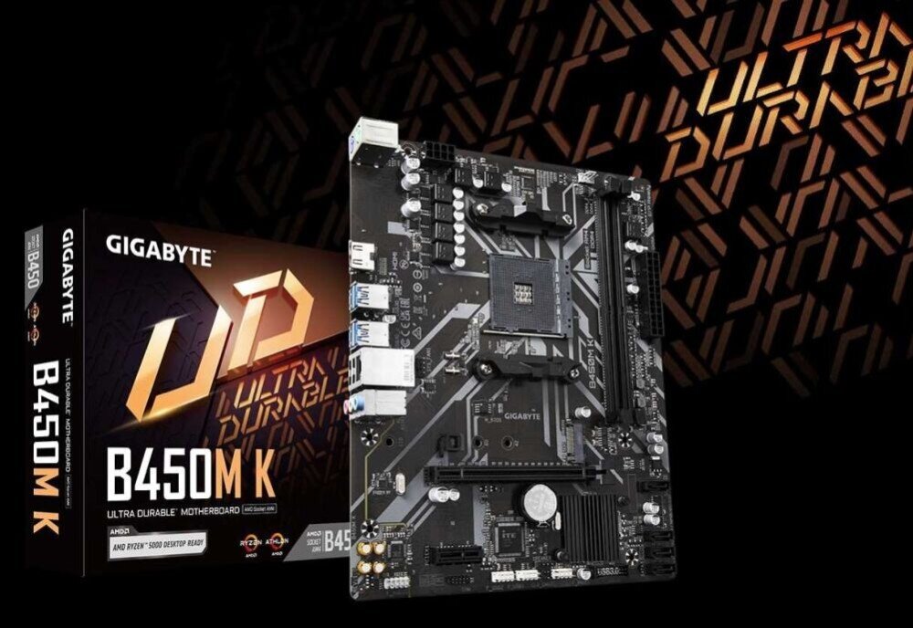 Komputer XQUANTUM XQR5R16S1TB-XA27WP Płyta główna w czarnej kolorystyce, ukazana na tle opakowania z oznaczeniem modelu, płyta główna, kompatybilność, audio, pamięć DDR4