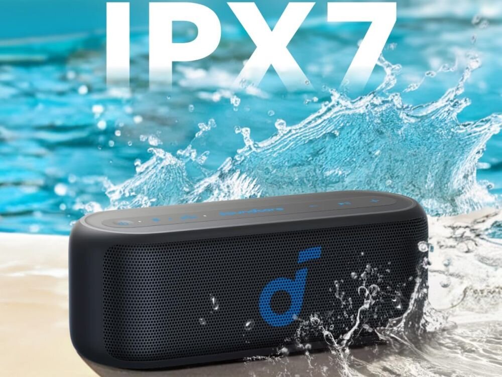 Głośnik mobilny SOUNDCORE Select 2S wodoodporność IPX7 plener, głośnik stojący przy basenie w kroplach deszczu