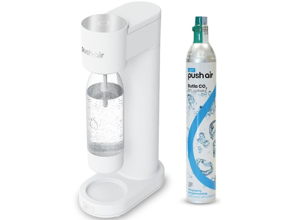 Saturator DAFI PushAir Białe srebro + butelka biały saturator stoi bokiem zamontowana butelka obok stoi nabój białe tło urządzenie praktyczna butelka o pojemności 700 ml oryginalna butla z gazem CO₂ do 60 l napoju orzeźwiająca woda gazowana