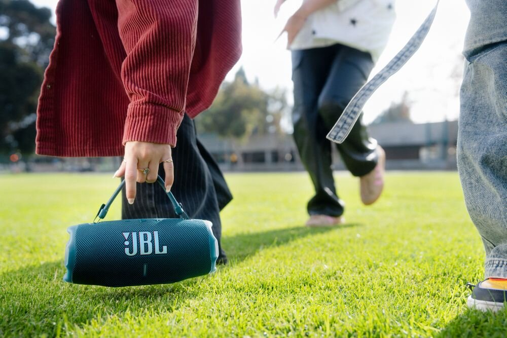Głośnik mobilny JBL Charge 6 - powerbank, port usb-c, odtwarzanie, muzyka, czas