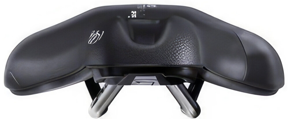 Siodełko PRO Stealth Offroad Sport PRSA0368 siodełko na białym tle widoczne od przodu nylonowa podstawa wzmocniona karbonem zwiększa sztywność konstrukcji mniej ugina się pod obciążeniem stabilność i efektywność pedałowania