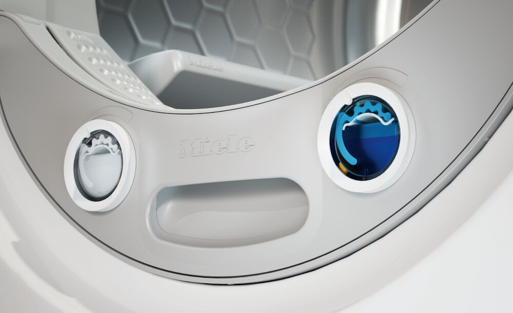 Suszarka MIELE TSH783WP EcoSpeed zdjęcie wizualizacyjne lifestyle kapsułki zapachowe płyn System zapachowy FragranceDos kapsułki zapachowe różnorone zapachy wybór dla wrażliwej skóry