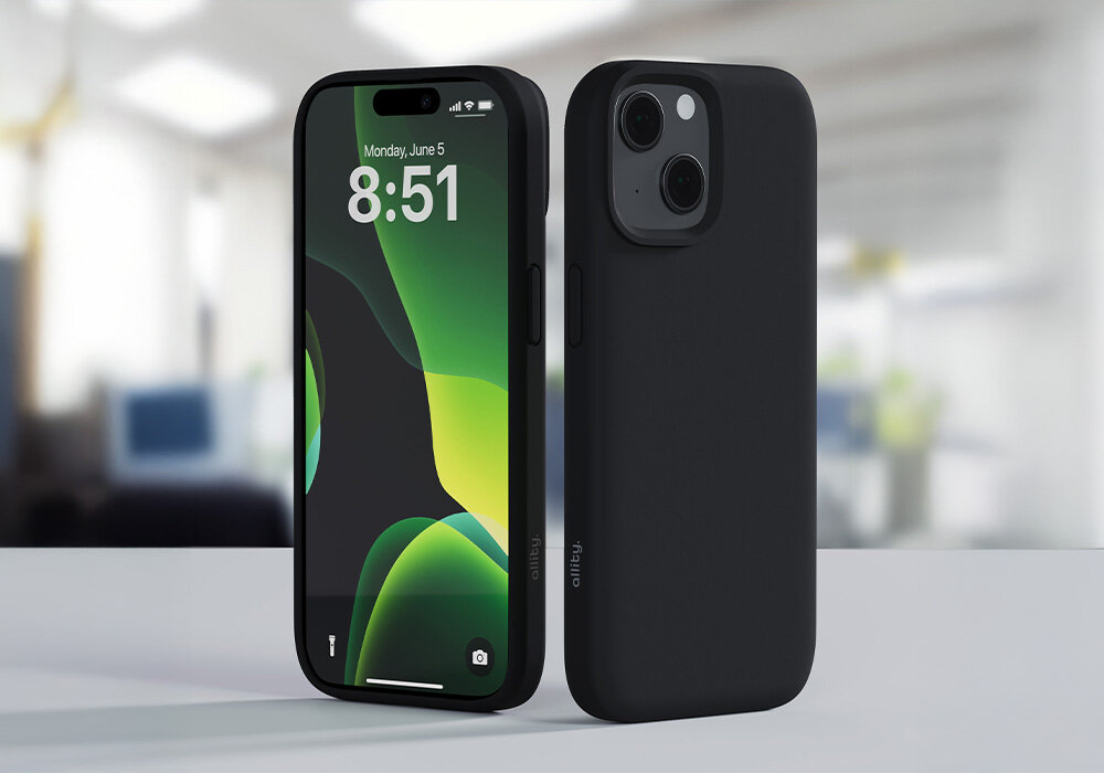 Etui ALLITY Silicone Case Mag do Apple iPhone założone na smartfona   