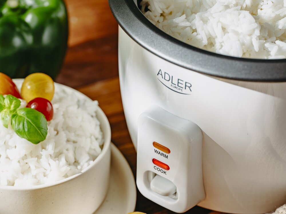 Ryżowar ADLER AD 6418 automatyczny tryb keep warm, utrzymywanie stałej temperatury, ciepły i gotowy do jedzenia ryż