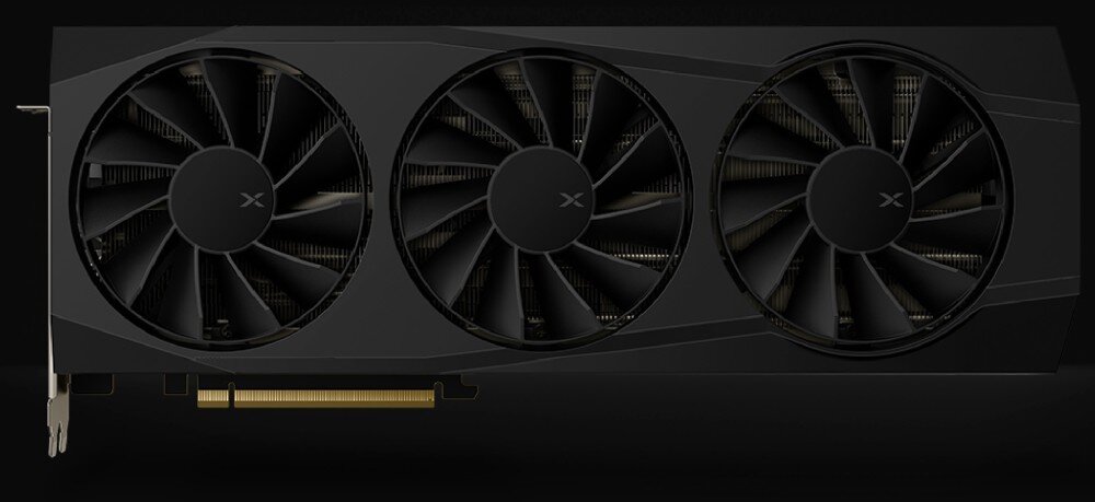 Karta graficzna XFX Quicksilver Radeon RX 9070 XT Gaming Edition 16GB Widok z przodu na kartę graficzną z trzema dużymi wentylatorami umieszczonymi poziomo, chłodzenie, wentylatory, ciepłowody
