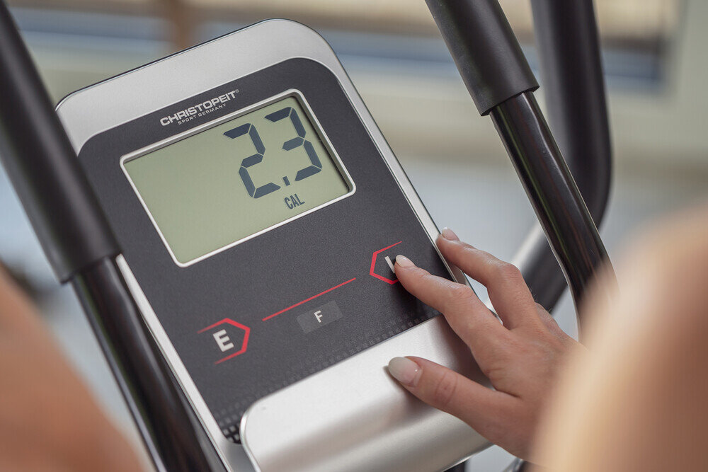 AX 6500 Orbitrek i rowerek w jednym – cardio bez obciążania stawów