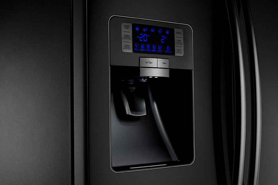 phpcTsOZt dystrybutor-wody-i-lodu-960x640