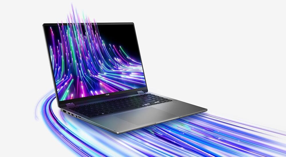 Laptop ASUS VivoBook z Wi-Fi pokazuje dynamiczne świetlne linie wokół obudowy podczas szybkiej pracy online i transmisji danych 