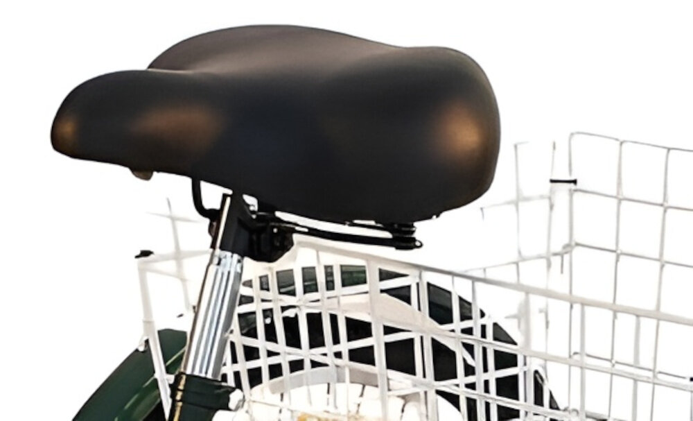 Rower trójkołowy ENERO 1060972 24 cale Czarny zbliżenie na siodełko zdjęcie na białym tle prosta sztyca siodełka ze stali bardzo wytrzymała sprężynowe siodełko wygodne odpowiada za wysoki komfort wysokość siodełka można regulować w zakresie od 75 do 90 cm