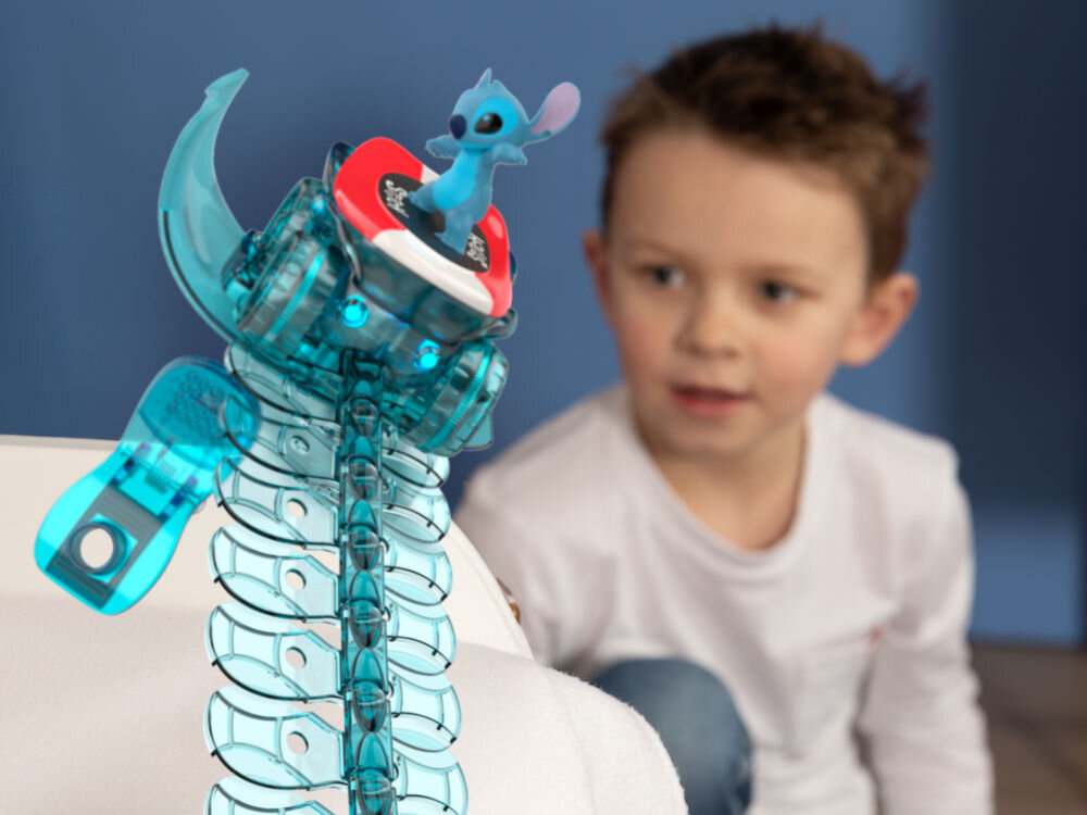 Tor SMOBY Flextreme Stitch 7600180927 auto zjeżdżające z wzniesienia na torze samochód na desce surfingowej