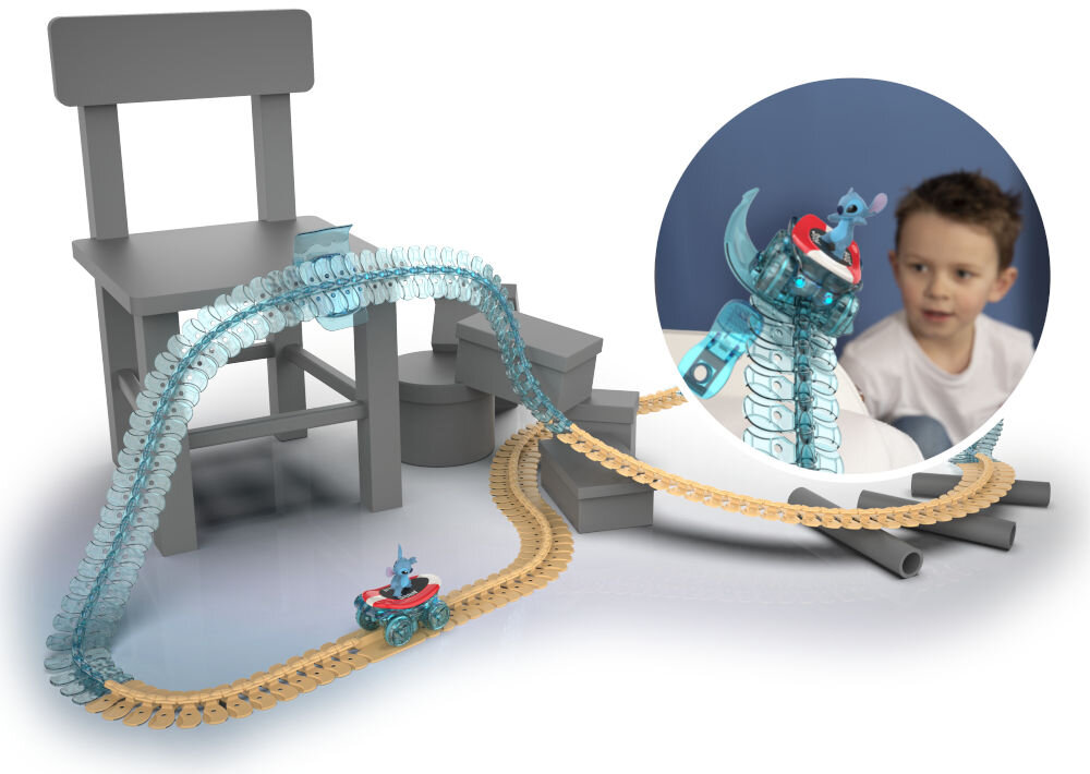 Tor SMOBY Flextreme Stitch 7600180927 tor poprowadzony po podłodze krześle pudłach dziecko bawiące się zabawką klips stabilizujący kreatywna zabawa