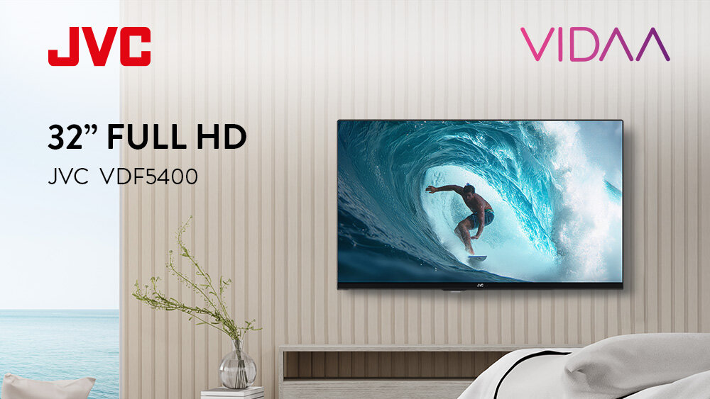 Telewizor JVC LT-32VDF5400 - Telewizor Full HD z VIDAA, telewizor powieszony na ścianie w salonie