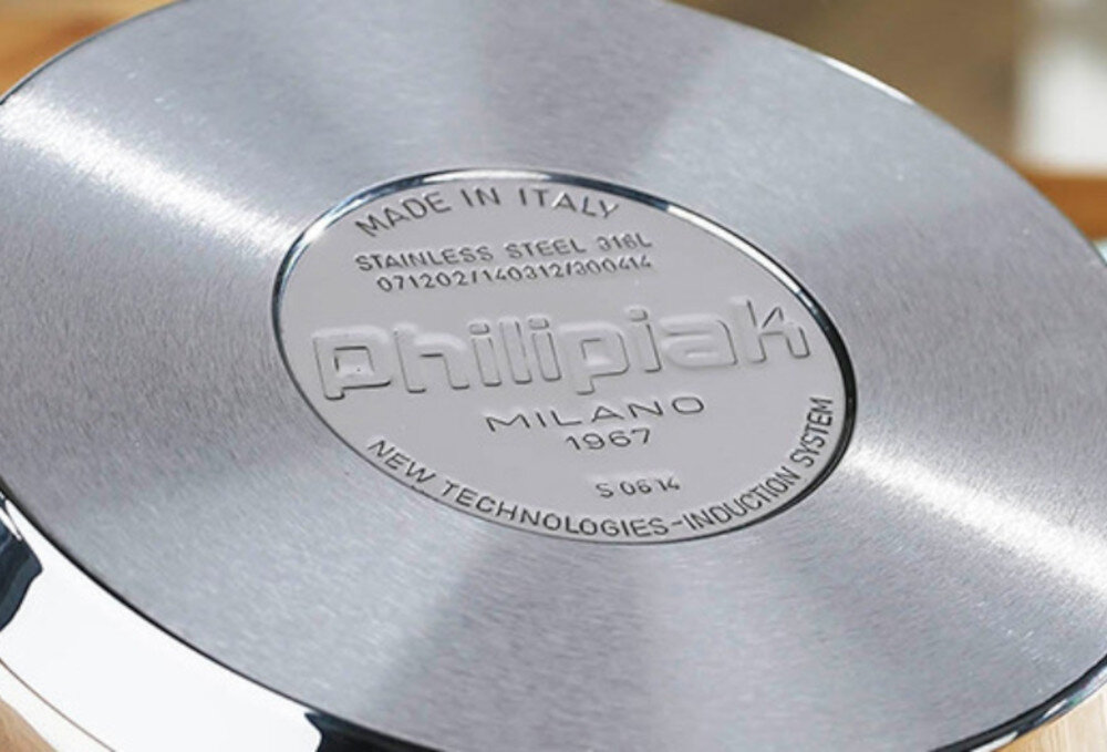 Patelnia groszkowa PHILIPIAK Versatile 24 cm średnica gotowanie wykonanie wysoka jakość stal nierdzewna dodatek tytanu smażenie grillowanie duszenie korozja kwasy spożywcze posiłki przygotowywanie