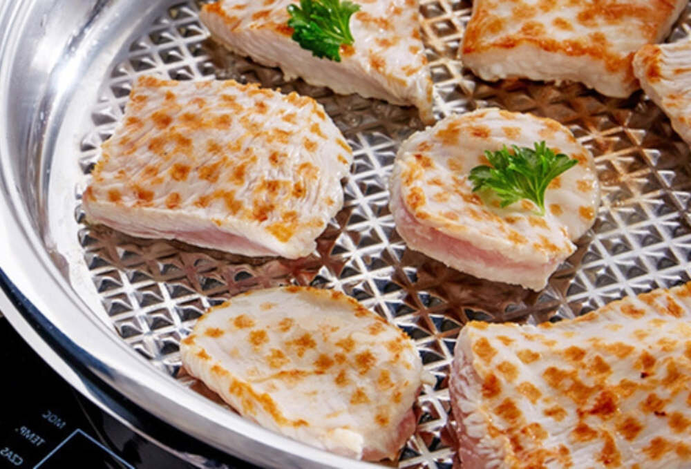 Patelnia groszkowa PHILIPIAK Versatile 24 cm Groszkowe dno bez tłuszczu smażenie grillowanie mięso warzywa ryby