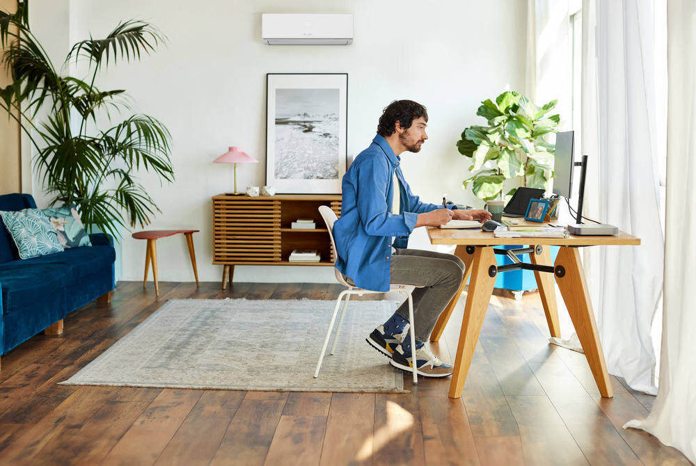 KLIMATYZATOR SPLIT BOSCH CLIMATE 4000I 52 E Oszczędność dla Twojego budżetu budżet i środowisko Funkcja Gear dopasowanie potrzeby zużycie energii Tryb ECO tryb czuwania timer tryb utrzymania temperatury 8°C