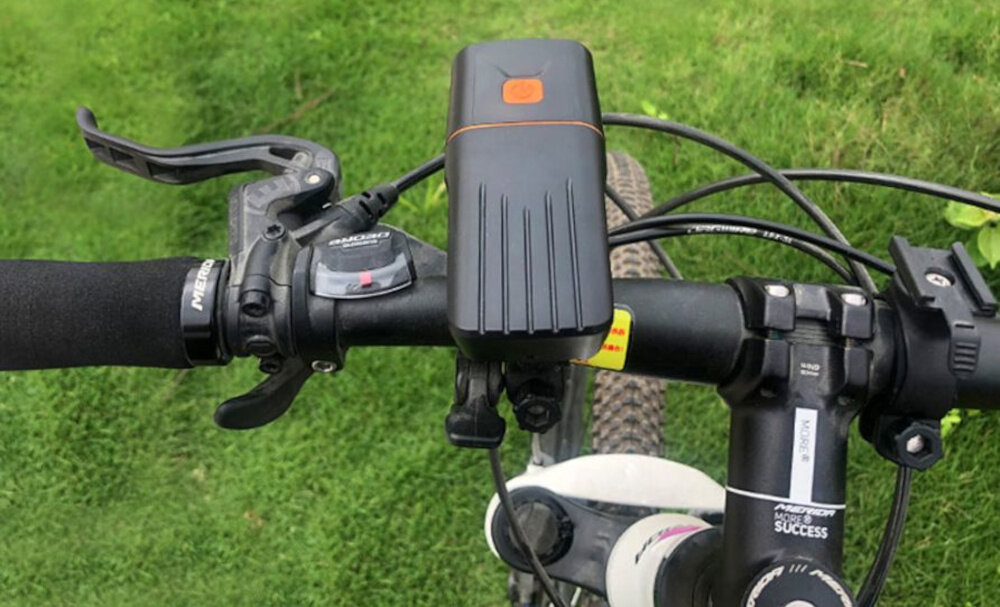 Zestaw lampek rowerowych EXTRALINK 08329 trawnik kierownica rowerowa na kierownicy lampka oświetlenie zestaw dwóch lampek bezpieczeństwo