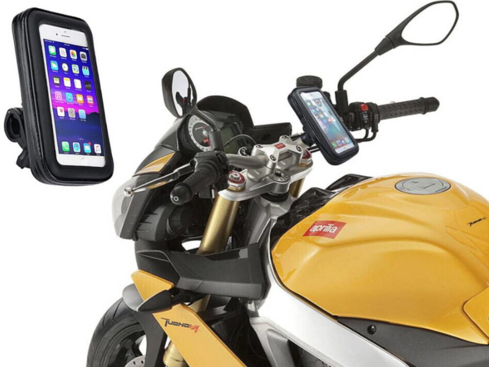 Uchwyt na telefon do roweru EXTRALINK 14505 białe tło uchwyt umieszczony na kierownicy motorowej obok zbliżenie na uchwyt stabilność telefonu wygoda bezpieczeństwo sprzętu bezpiecznie korzystać ze smartfona w trakcie jazdy telefon pozostaje w zasięgu wzroku kontrolę trasy i parametrów jazdy