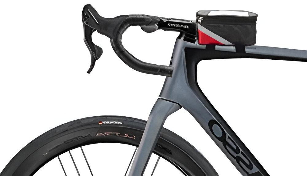 Torba rowerowa na ramę EXTRALINK 14336 białe tło rama roweru widok z boku torba umieszczona na ramie roweru praktyczna uniwersalna ochrona porządek przewożenie rzeczy