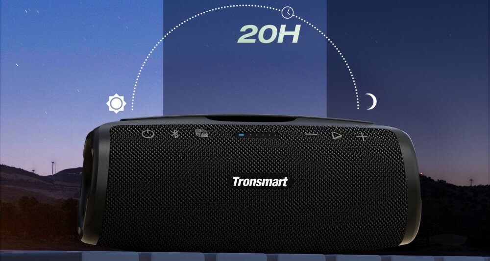 Głośnik TRONSMART Mirtune S100 czas pracy 20 godzin power bank, głośnik stojący na blacie na tle krajobrazu w różnych porach dnia