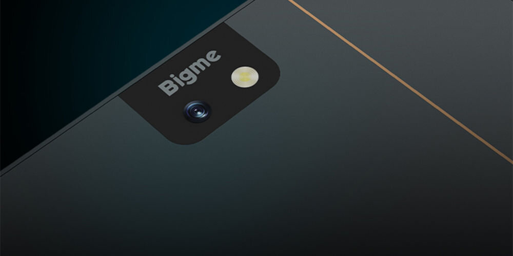 Czytnik e-booków BIGME B1051C Lite CL 10.3 cala, Podświetlany ekran, Wi-Fi Czarny zbliżenie na tylny aparat urządzenia tylna kamera 5 MP skanowanie kodów QR dokumentów notatek funkcja OCR produktywność