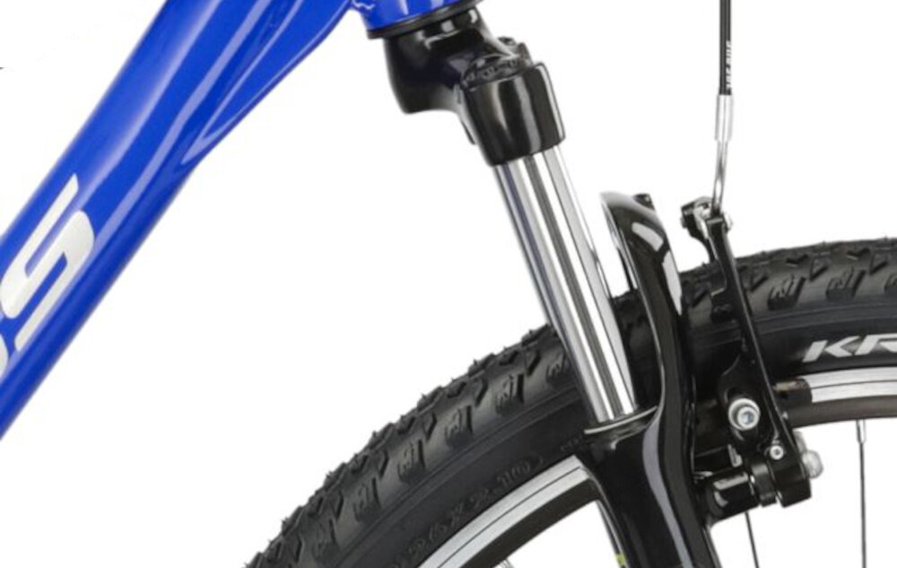 Rower górski MTB KROSS Hexagon 1.0 M19 26 cali męski Niebiesko-srebrny zbliżenie na amortyzator rower typu hardtail przedni amortyzator marki KROSS ze skokiem 80 mm ułatwia najeżdżanie na przeszkody niweluje wstrząsy niska masa roweru duża sztywność regulacja za pomocą sprężyny obsługa poprzez manetki