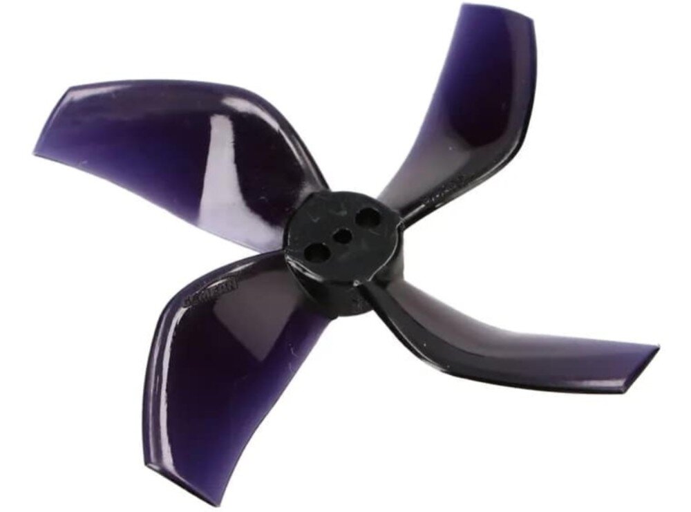 Śmigła BETAFPV Gemfan 2020 4-Blade Pojedyncze czteropłatowe śmigło w kolorze ciemnofioletowym wykonane z półprzezroczystego materiału z widocznymi otworami montażowymi w centralnej części