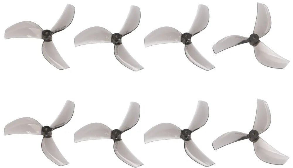 Śmigła BETAFPV Gemfan Zestaw ośmiu śmigieł o trzech łopatach ułożonych w dwóch równych rzędach na białym tle