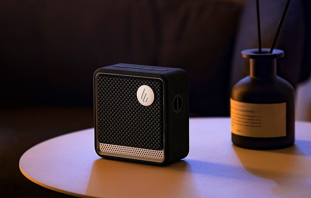 Głośnik mobilny EDIFIER ES20 kompaktowy Bluetooth przenośny, głośnik stojący na stoliku