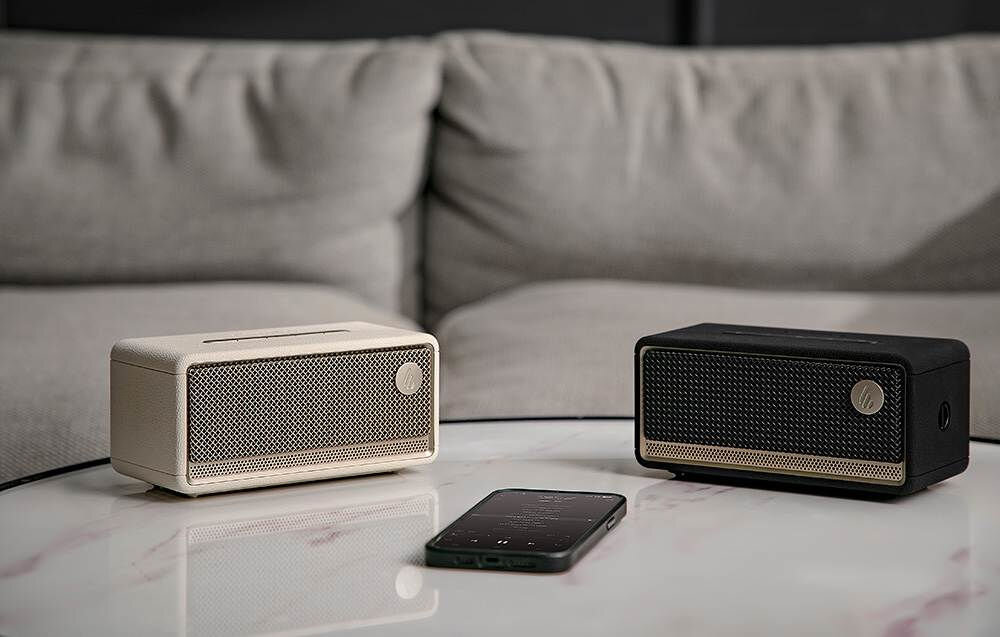 Głośnik mobilny EDIFIER ES60 dobra jakość dźwięku kompaktowy, głośniki stojące na stoliku