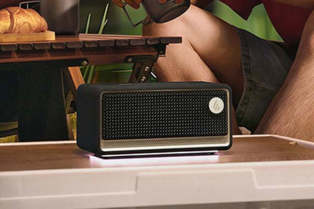 Głośnik mobilny EDIFIER ES60 akumulator 9h USB-C ładowanie przesył, głośnik stojący na stoliku