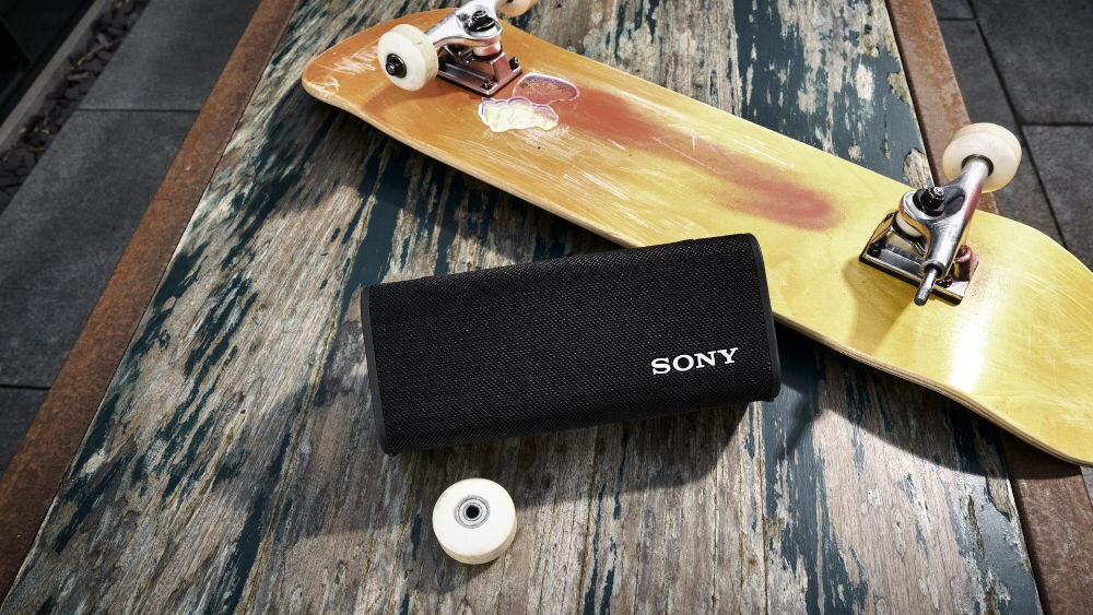 Głośnik mobilny SONY ULT Field 3 głośnik leżący koło deskorolki odporność ip67 trwałość odporność na upadki uszkodzenia