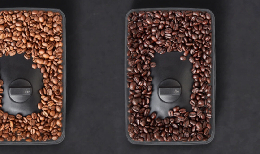 Pojemnik na kawę KITCHENAID KESRBHS Szybka zmiana ziaren sprawnie zmienić mieszankę Wystarczy przekręcić i podnieść pojemnik preferencje dopasowanie