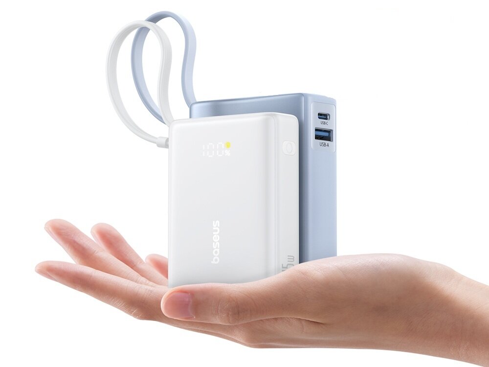 Powerbank Baseus PicoGo Digital Display na dłoni