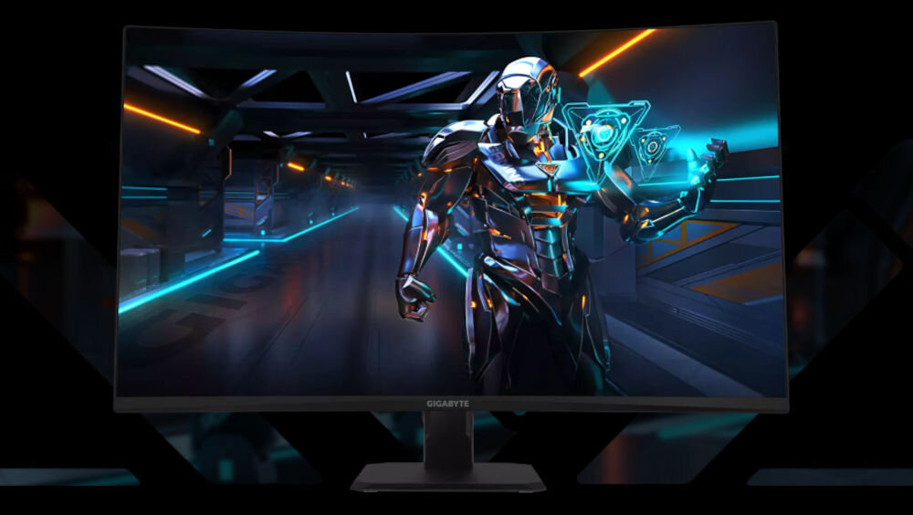 Monitor GIGABYTE GS32QCA 31.5 cala 2560x1440px 180Hz 1 ms [MPRT] Curved prezentacja monitora na ciemnym tle na ekranie robot