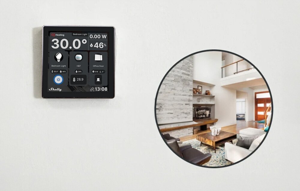 Panel zdalnego sterowania SHELLY SAWD1 + Czujnik SBHT-003C Wi-Fi/Bluetooth Czarny, bezprzewodowe, swoboda, zasięg, sterowanie, na szarym tle panel zdlanego sterowania na ścianie oraz w kółku zdjęcie pokoju gościnnego