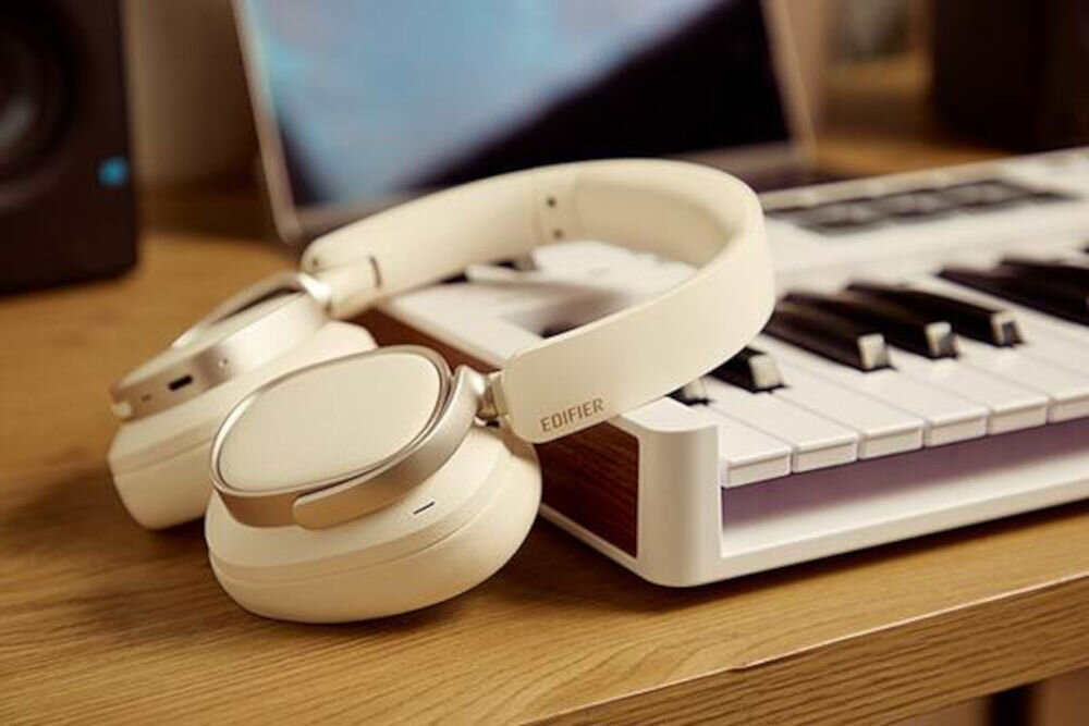 EDIFIER ES850NB ANC słuchawki Hi-Res Audio 40 mm tytanowa membrana LDAC SBC Bluetooth, słuchawki nauszne oparte o keyboard